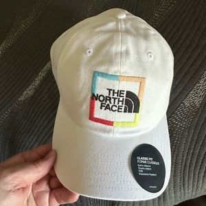 NWT The North Face white Backyard hat
